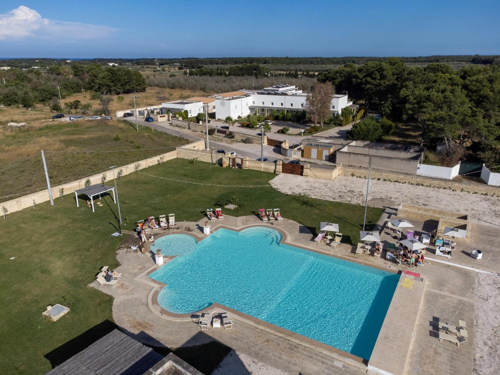 Masseria Rauccio Torre dell'Orso Exterior foto